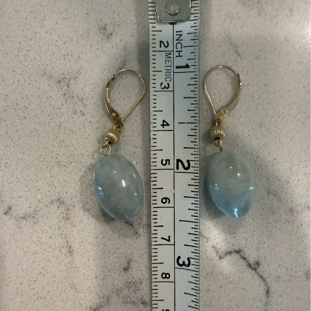Nephrite Jade lever back earrings - Picture 2 of 4